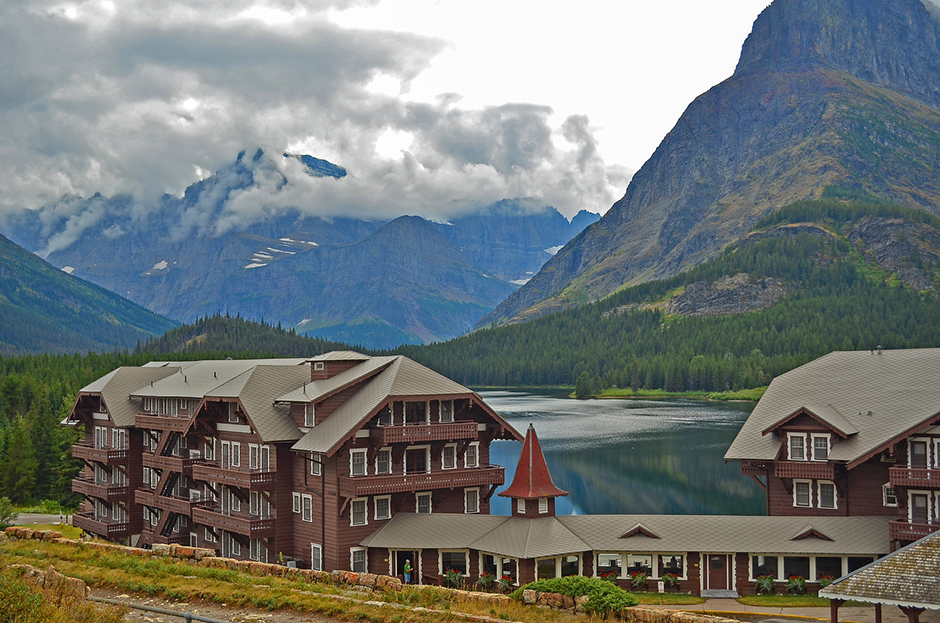 Glacier National Park Lodge