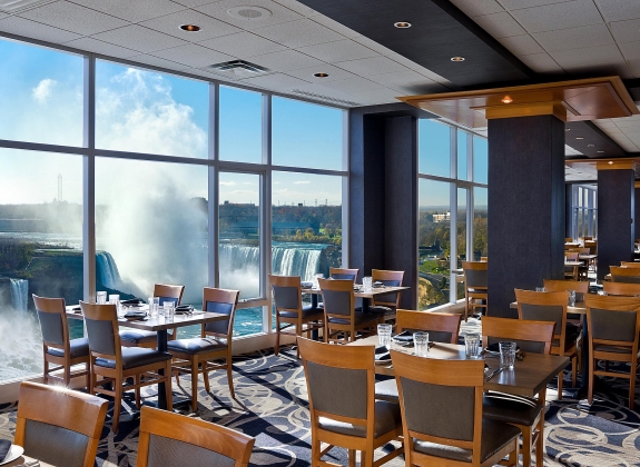 Crowne Plaza Niagara Falls – Fallsview