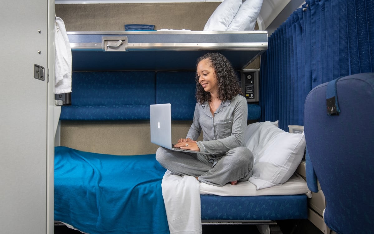 Bedroom | Amtrak Vacations®