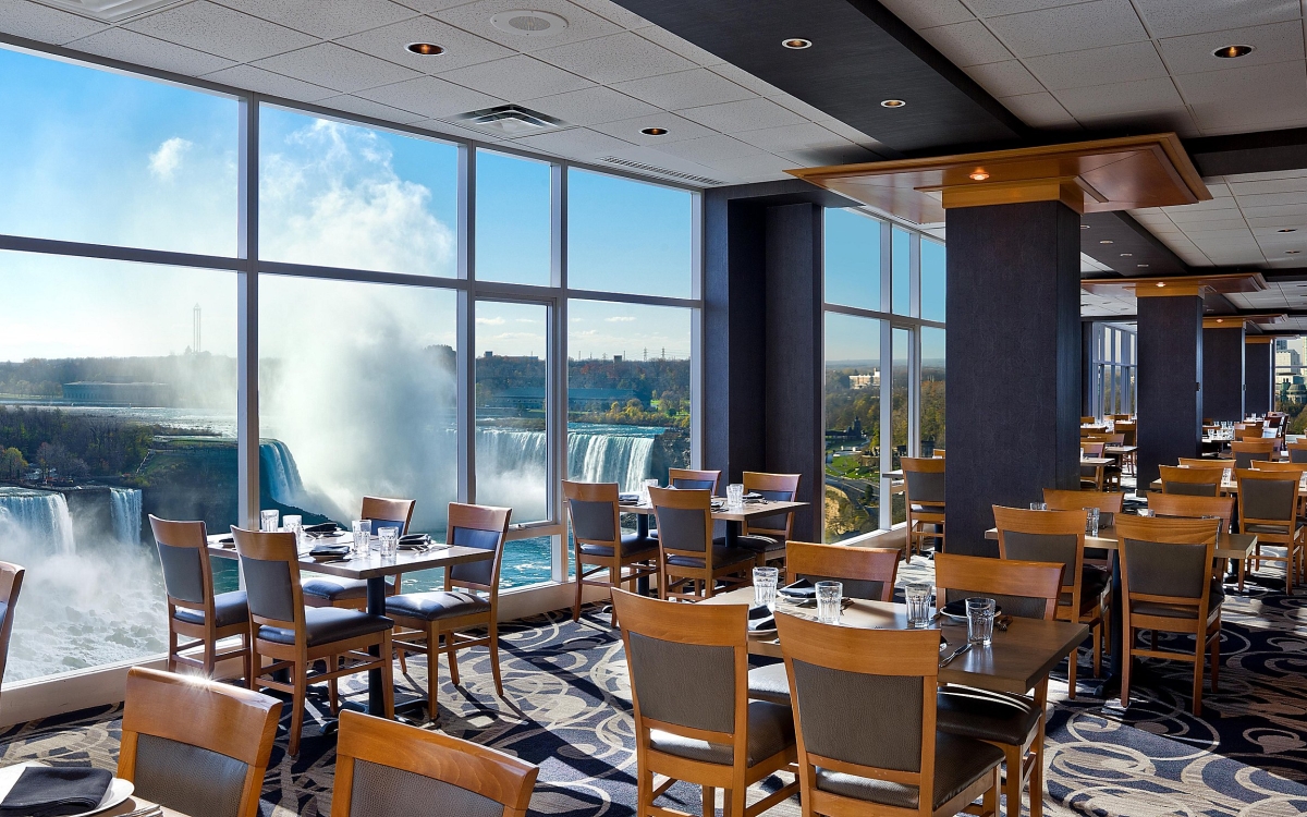 Crowne Plaza Niagara Falls – Fallsview