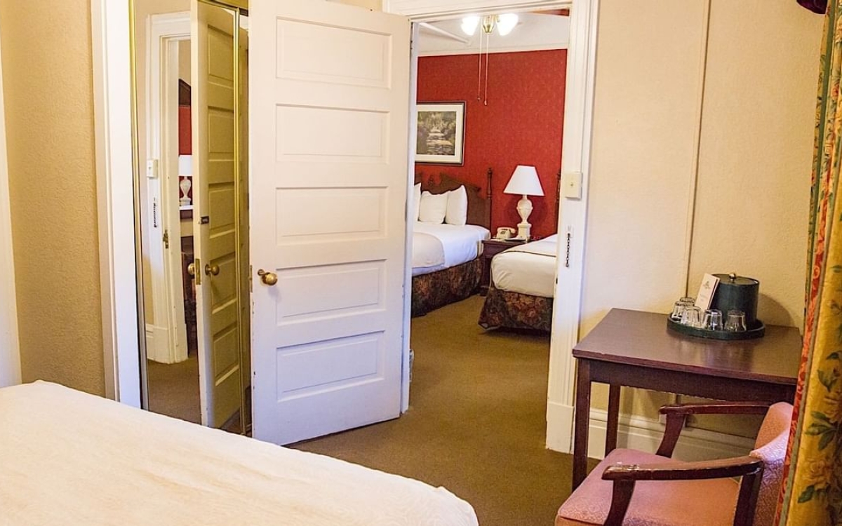 hotel-colorado-Classic-Family-Room