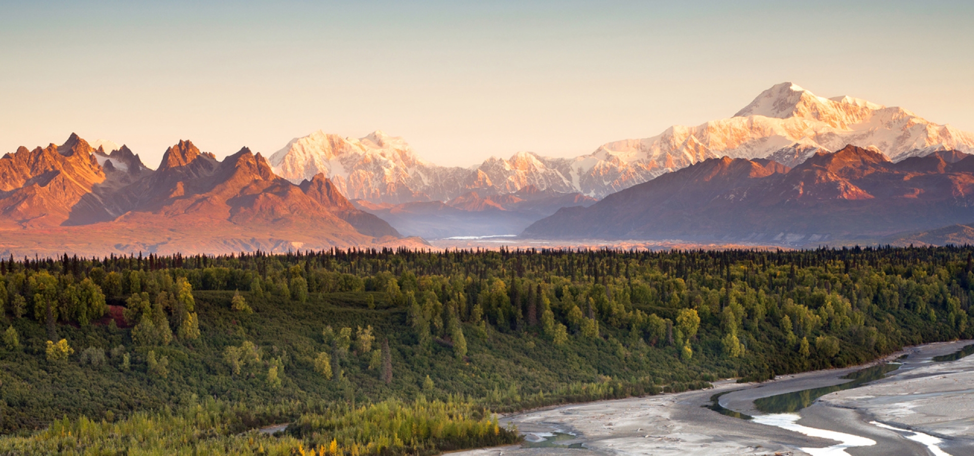 Denali-National-Park-with-Mount-McKinley