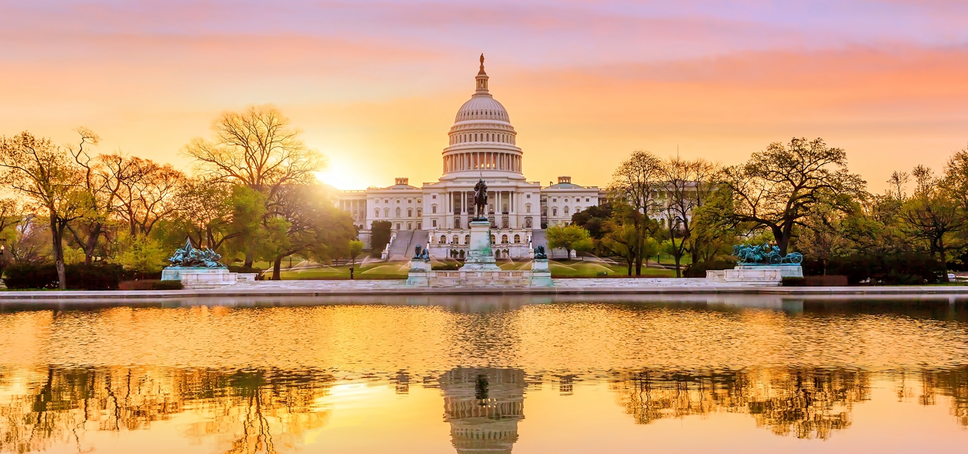 Washington, D.C Capital building during sunset