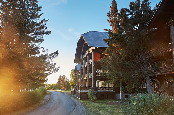 Glacier Park Lodge, Montana, Exterior